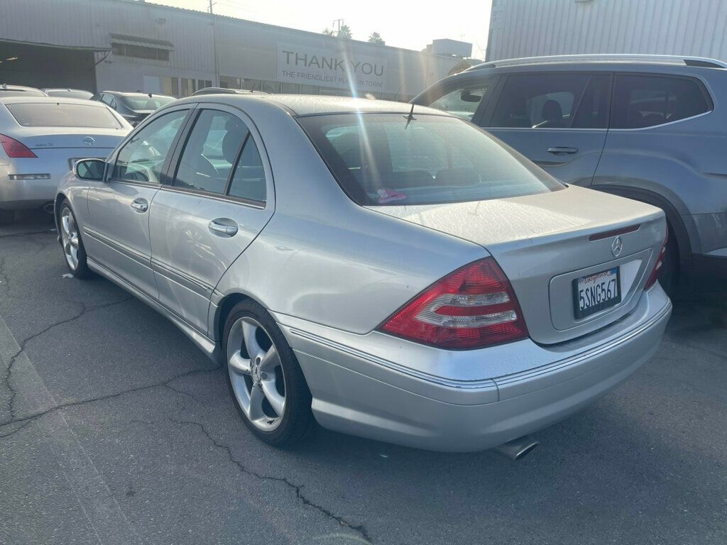2006 Mercedes-Benz C-Class C230 4dr Sport Sedan 2.5L - 22697910 - 3