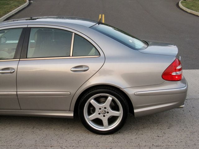 2006 Mercedes-Benz E-Class E350 4dr Sedan 3.5L - 22594790 - 7