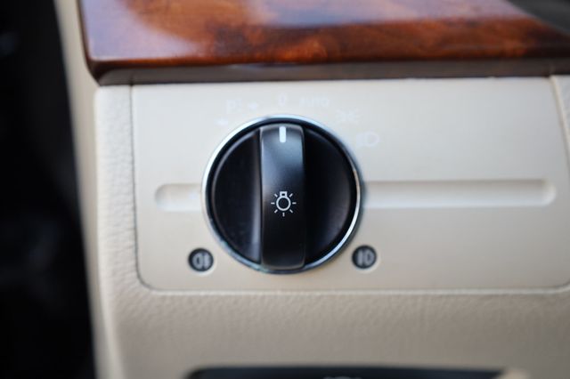 2006 Mercedes-Benz E-Class E350 4dr Sedan 3.5L 4MATIC - 23002196 - 29