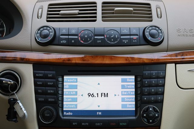 2006 Mercedes-Benz E-Class E350 4dr Sedan 3.5L 4MATIC - 23002196 - 35