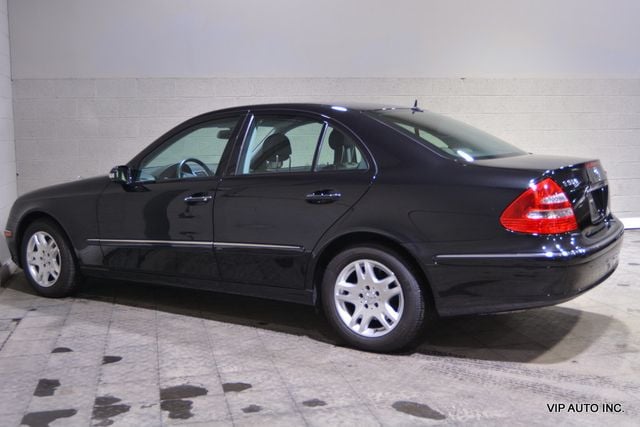 2006 Mercedes-Benz E-Class E350 4dr Sedan 3.5L 4MATIC - 22785775 - 1
