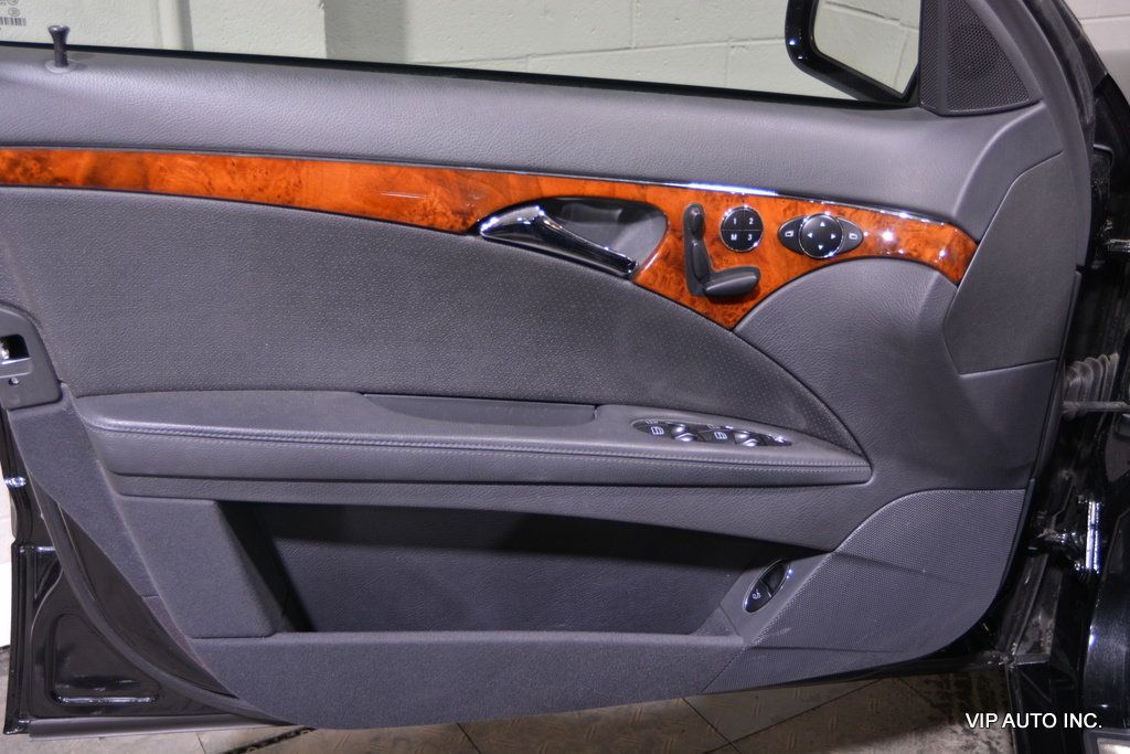 2006 Mercedes-Benz E-Class E350 4dr Sedan 3.5L 4MATIC - 22785775 - 5