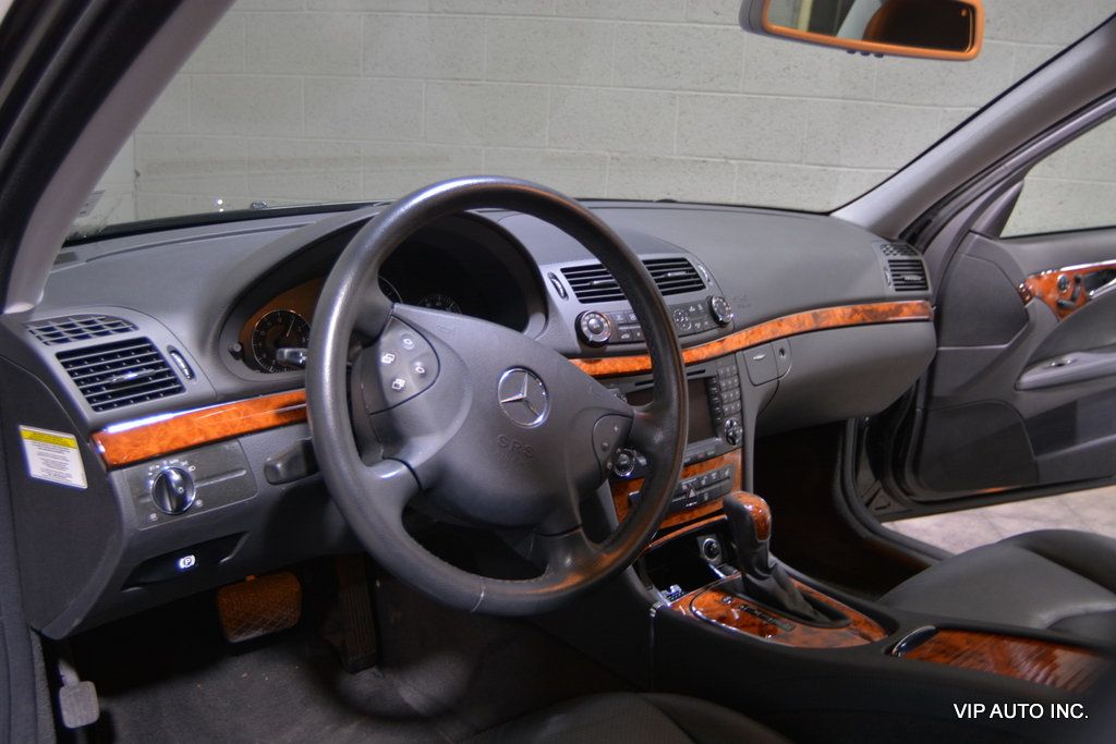 2006 Mercedes-Benz E-Class E350 4dr Sedan 3.5L 4MATIC - 22785775 - 7