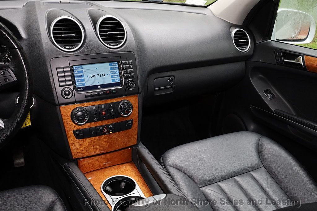 2006 Mercedes Benz ML 350 4MATIC photo 24