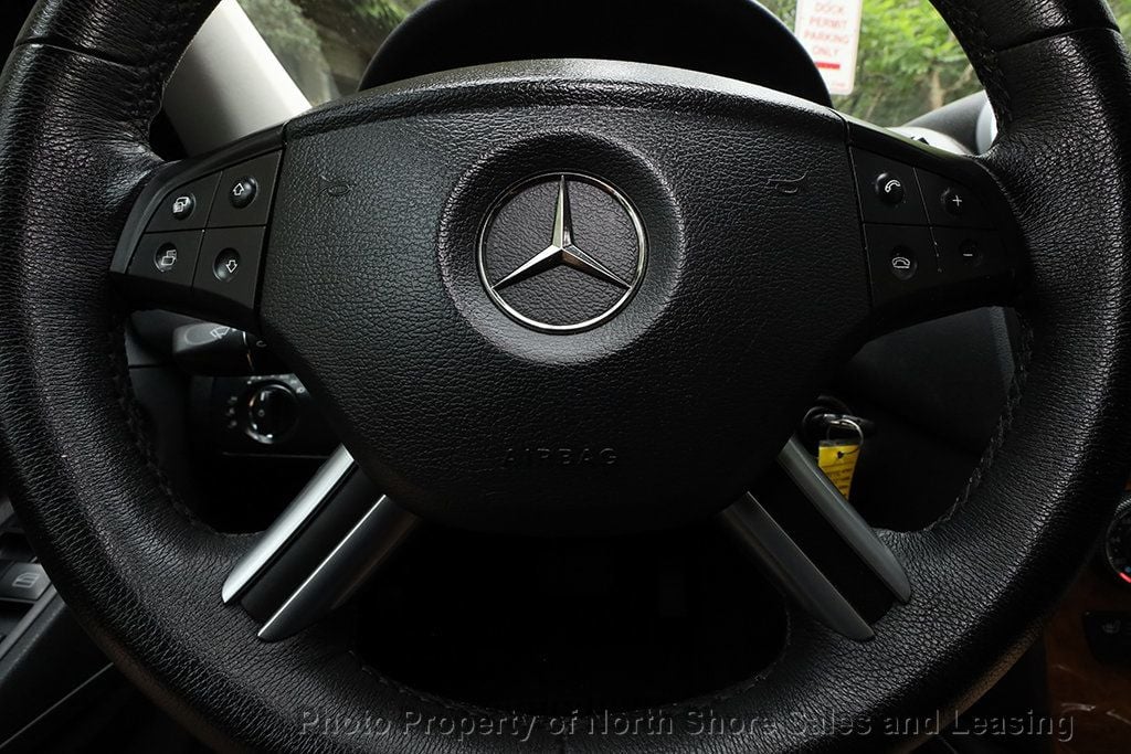 2006 Mercedes Benz ML 350 4MATIC photo 30