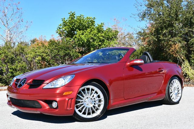 2006 Mercedes-Benz SLK 55 AMG Roadster W/Premium Package - 22955710 - 20