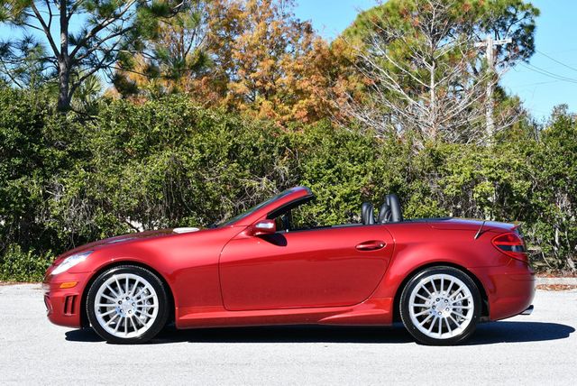 2006 Mercedes-Benz SLK 55 AMG Roadster W/Premium Package - 22955710 - 25