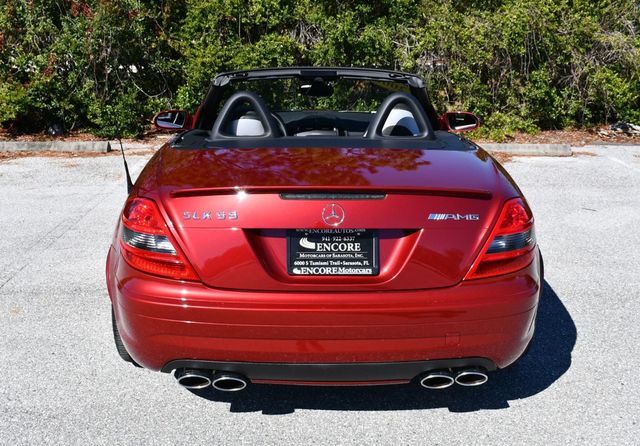 2006 Mercedes-Benz SLK 55 AMG Roadster W/Premium Package - 22955710 - 4