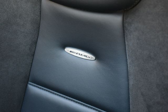 2006 Mercedes-Benz SLK 55 AMG Roadster W/Premium Package - 22955710 - 64