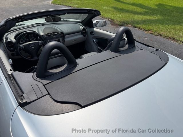 2006 Mercedes-Benz SLK Roadster 5.5L AMG - 23092985 - 29