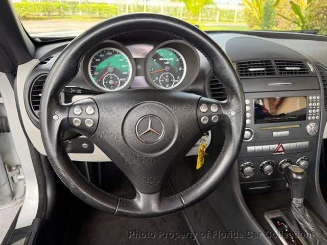 2006 Mercedes-Benz SLK Roadster 5.5L AMG - 23092985 - 42