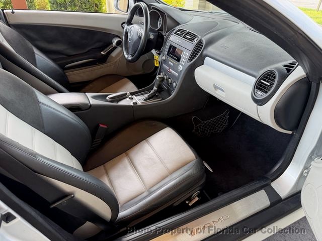 2006 Mercedes-Benz SLK Roadster 5.5L AMG - 23092985 - 8