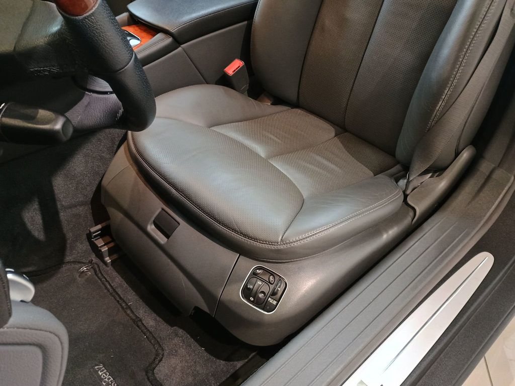 2006 Mercedes-Benz SL-Class SL500 2dr Roadster 5.0L 1 Owner Clean Carfax - 23015419 - 18