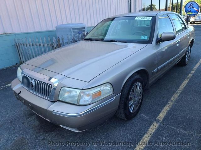 2006 Mercury Grand Marquis GS's photo