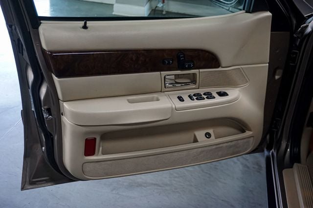 2006 Mercury Grand Marquis *LS Ultimate* *West Coast Car* *Super Clean* - 23010776 - 15