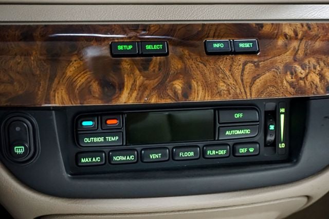 2006 Mercury Grand Marquis *LS Ultimate* *West Coast Car* *Super Clean* - 23010776 - 19