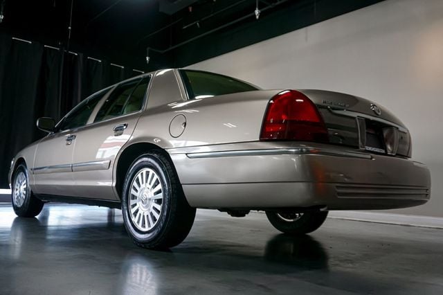 2006 Mercury Grand Marquis *LS Ultimate* *West Coast Car* *Super Clean* - 23010776 - 39