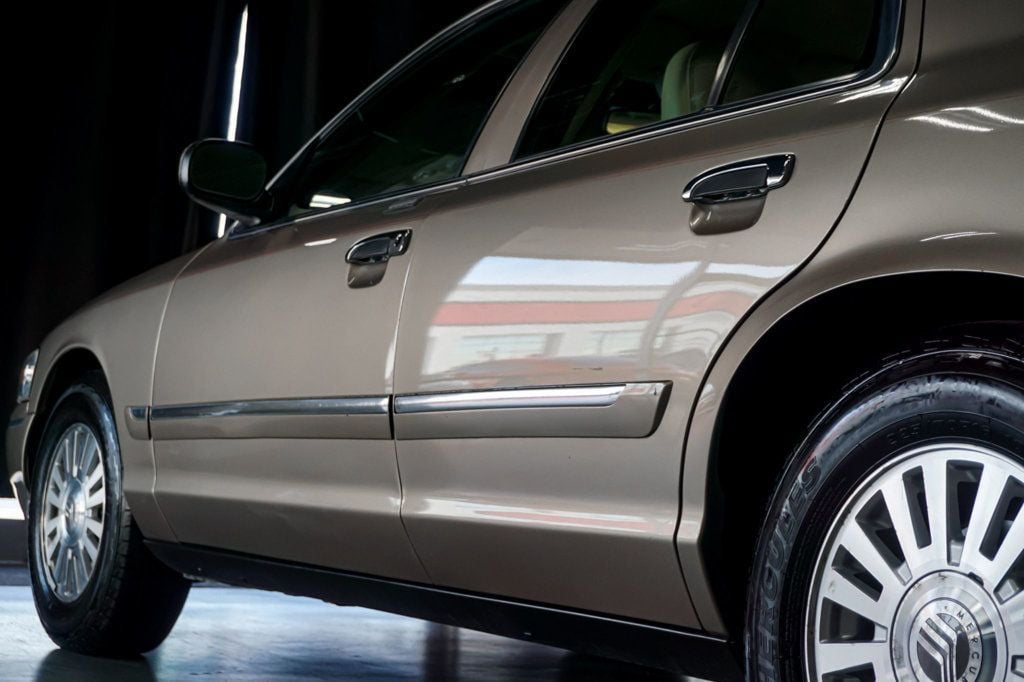 2006 Mercury Grand Marquis *LS Ultimate* *West Coast Car* *Super Clean* - 23010776 - 60