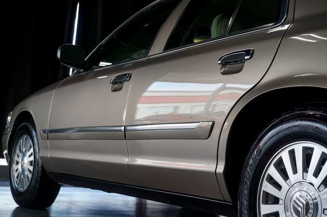 2006 Mercury Grand Marquis *LS Ultimate* *West Coast Car* *Super Clean* - 23010776 - 60