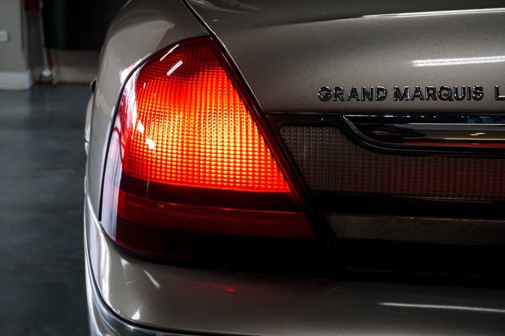 2006 Mercury Grand Marquis *LS Ultimate* *West Coast Car* *Super Clean* - 23010776 - 66