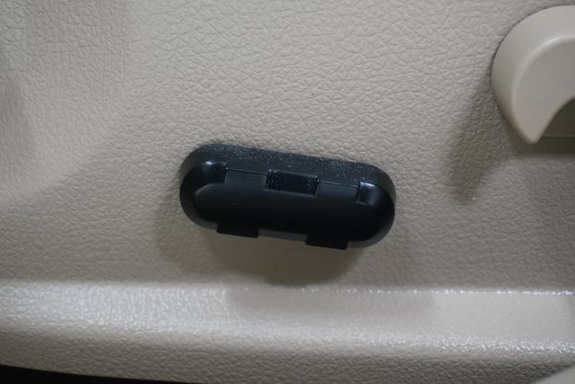 2006 Mercury Milan 4dr Sedan Premier 3.0 - 22980950 - 12