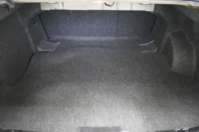 2006 Mercury Milan 4dr Sedan Premier 3.0 - 22980950 - 19