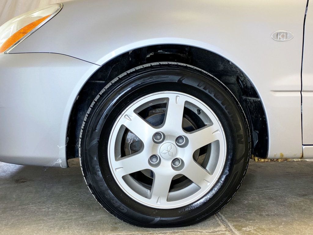 2006 Mitsubishi Lancer 4dr Sedan ES Automatic - 22981326 - 47