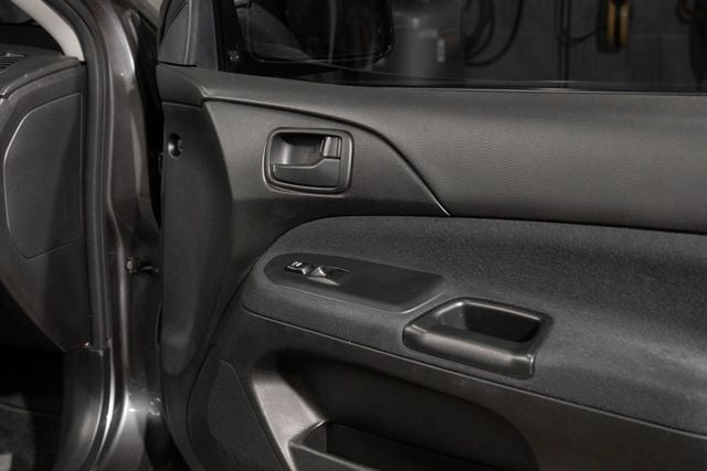 2006 Mitsubishi Lancer Evolution - 22980737 - 25