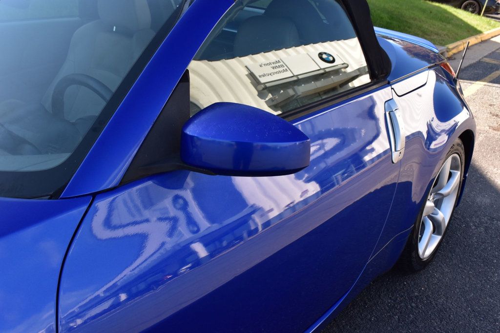 2006 Nissan 350Z 2dr Roadster Touring Automatic - 23095323 - 35