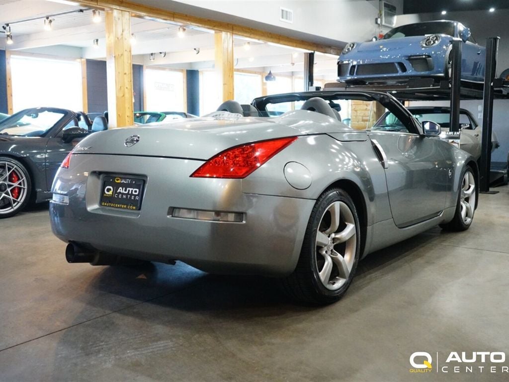 2006 Nissan 350Z 2dr Roadster Touring Automatic - 22754042 - 3