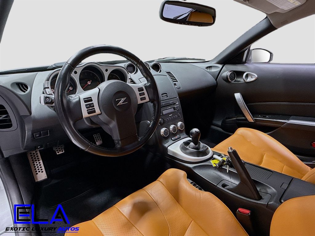 2006 Nissan 350Z photo 12