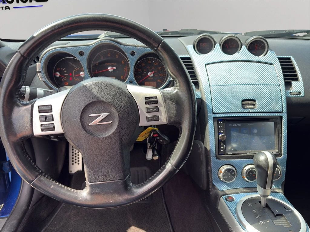 2006 Nissan 350Z Touring Coupe 2D - 22937026 - 10