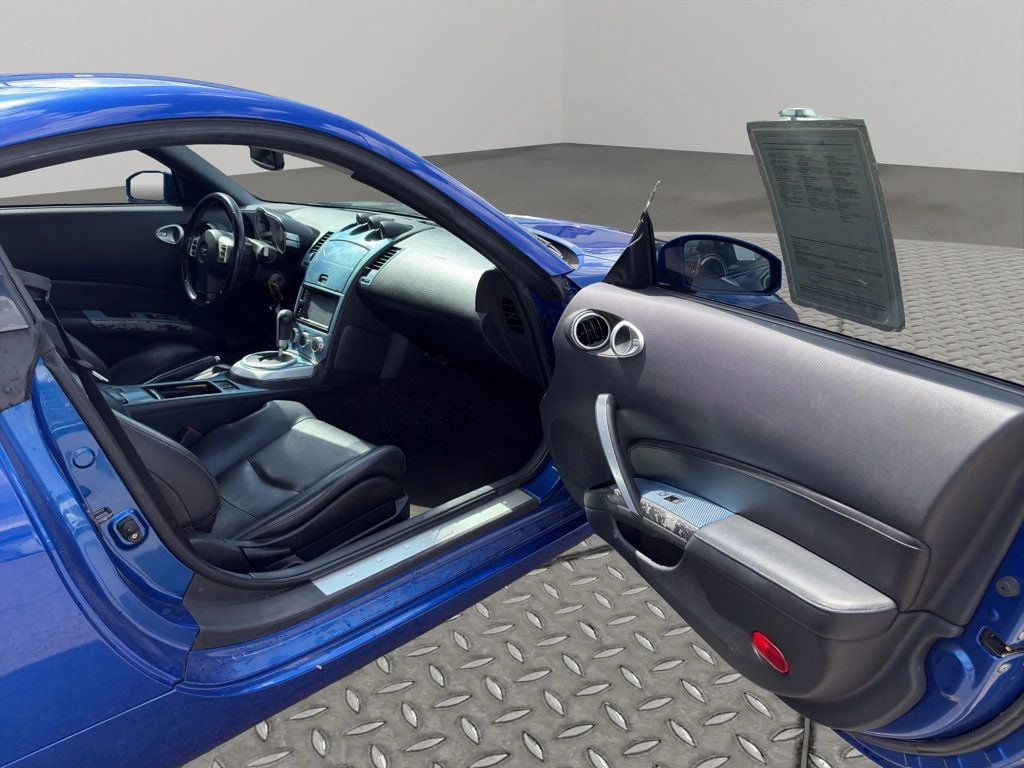 2006 Nissan 350Z Touring Coupe 2D - 22937026 - 20