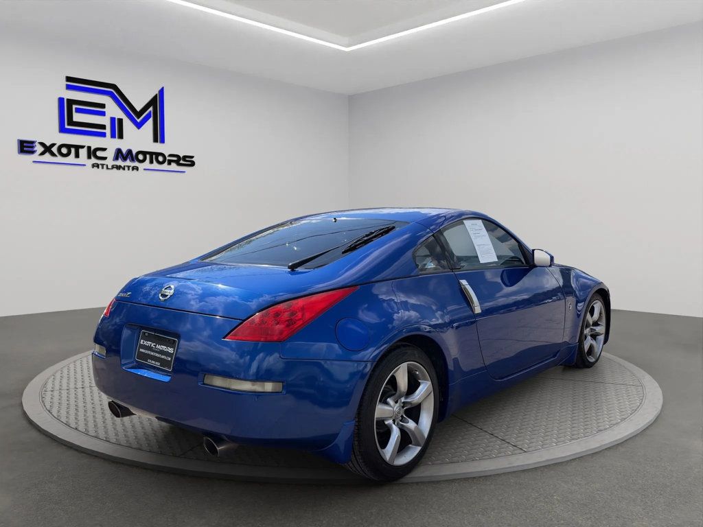 2006 Nissan 350Z Touring Coupe 2D - 22937026 - 4