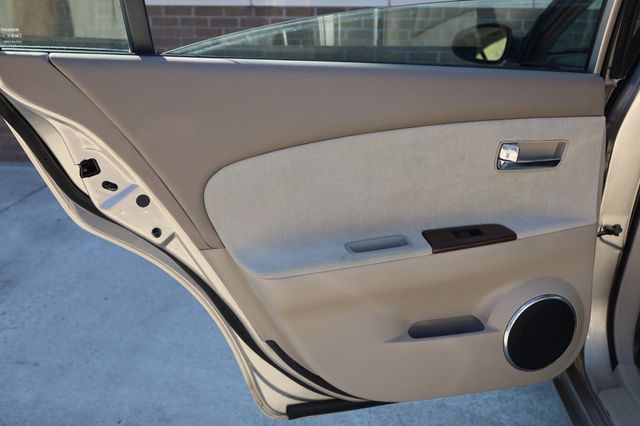 2006 Nissan Altima 4dr Sedan V6 Automatic 3.5 SE - 22995238 - 16