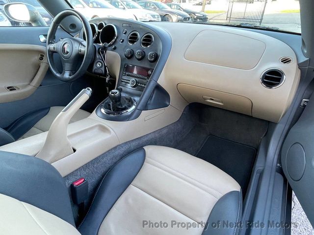 2006 Pontiac Solstice 2006 PONTIAC SOLSTICE 2.4L 2D CONVERTIBLE 5-SPEED 615-730-9991 - 23036856 - 13