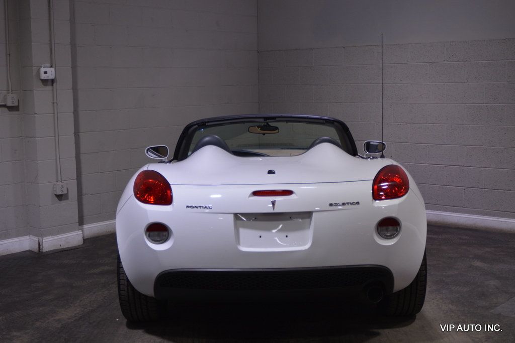 2006 Pontiac Solstice 2dr Convertible - 22614284 - 19