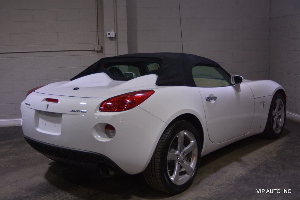 2006 Pontiac Solstice 2dr Convertible - 22614284 - 35