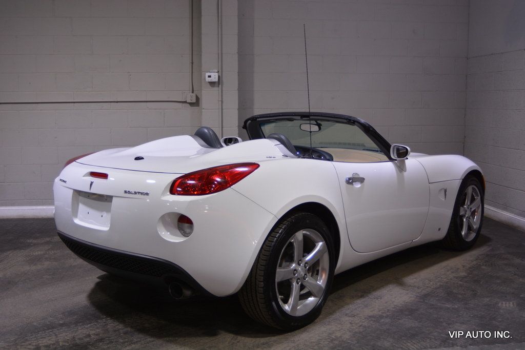 2006 Pontiac Solstice 2dr Convertible - 22614284 - 37