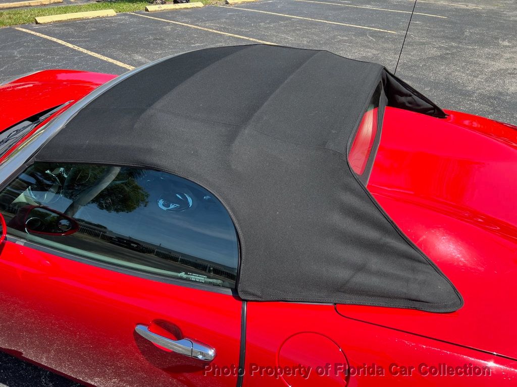 2006 Pontiac Solstice Convertible Roadster Premium - 22833909 - 36