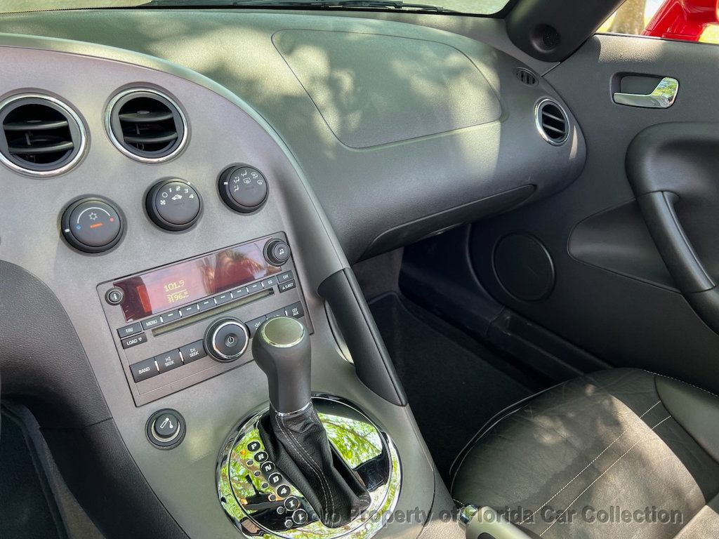 2006 Pontiac Solstice Convertible Roadster Premium - 22833909 - 51