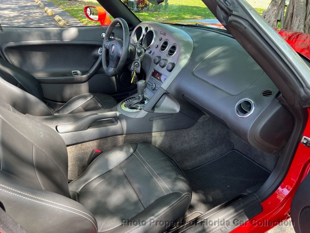 2006 Pontiac Solstice Convertible Roadster Premium - 22833909 - 8