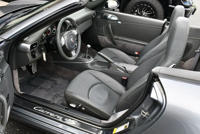 2006 Porsche 911 2 Door Cabriolet Carrera 4S W/Power Seat Package - 22911929 - 56