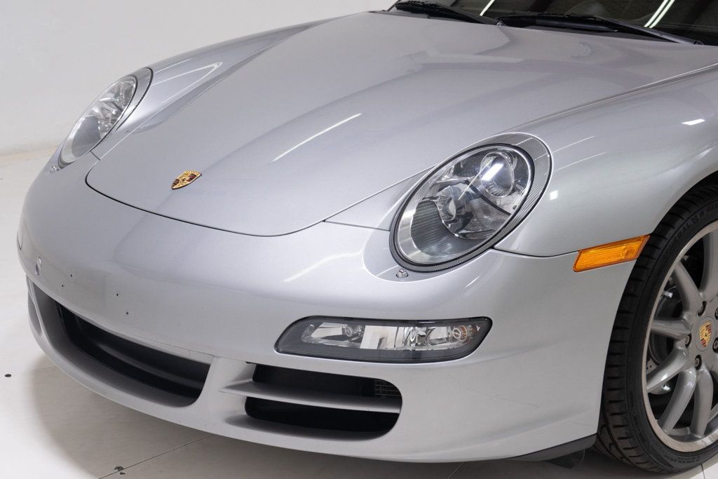 2006 Porsche 911 2dr Cabriolet Carrera 4 - 22517958 - 12