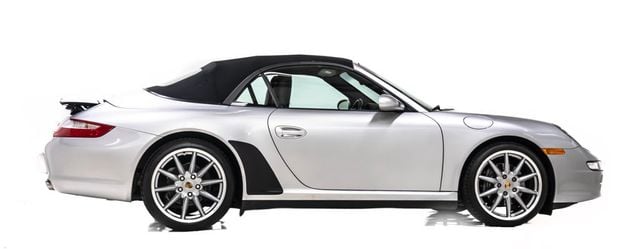 2006 Porsche 911 2dr Cabriolet Carrera 4 - 22517958 - 4