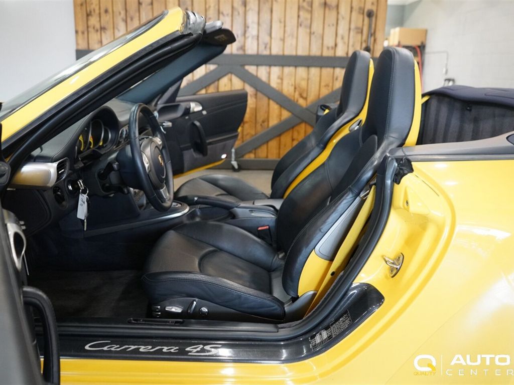 2006 Porsche 911 2dr Cabriolet Carrera 4S - 22886998 - 22