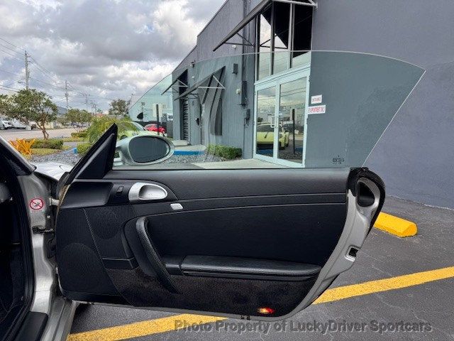 2006 Porsche 911 2dr Cabriolet Carrera S - 22969024 - 24