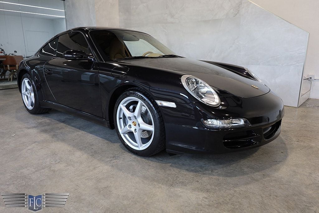 2006 Porsche 911 Carrera Coupe 6 Speed Manual - 22564613 - 0