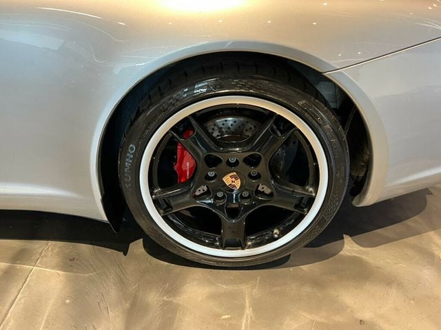 2006 Porsche 911 Carrera S/6SpeedManual/MoonRoof/HtdSeats/ActiveSportExhaust/NAV - 22936763 - 9