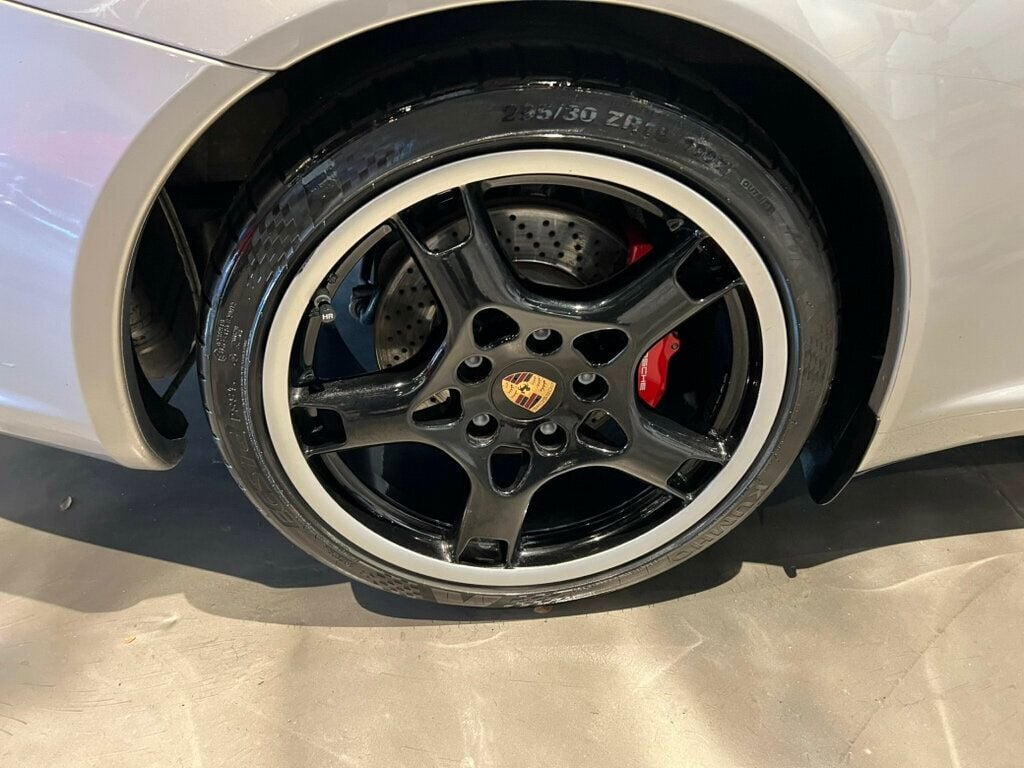 2006 Porsche 911 Carrera S/6SpeedManual/MoonRoof/HtdSeats/ActiveSportExhaust/NAV - 22936763 - 10